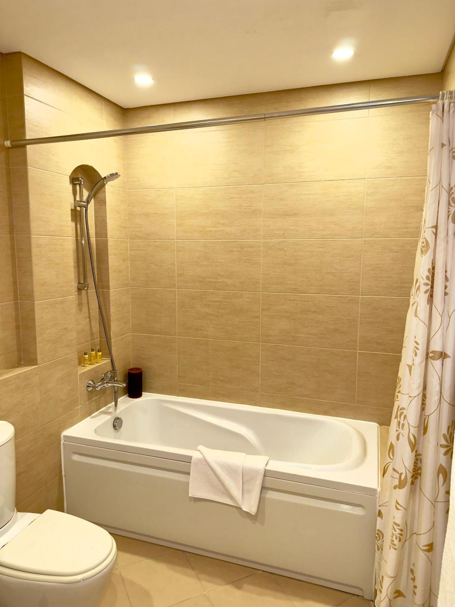 Somerset Al Fateh Bahrain Apartment